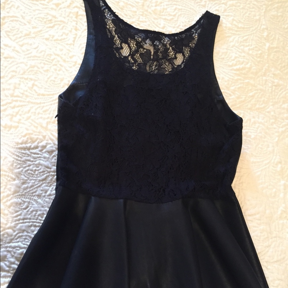 Pleaser top